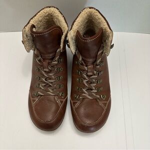 BØC Alyssa Brown Round Toe Wedge Lace-Up Booties – Women’s 7 Medium